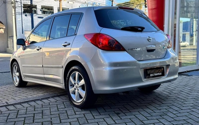 imagem-https://www.socarrao.com.br/sc-vehicle-images-prod/2400513/1783625062180-8228732_13_B_ab13f0be0b.jpeg