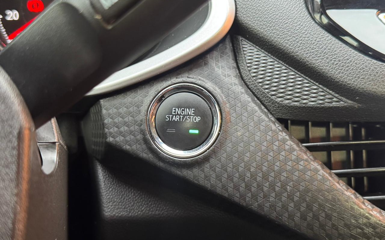 imagem-https://www.socarrao.com.br/sc-vehicle-images-prod/2400527/1782926318357-V2hhdHNBcHAgSW1hZ2UgMjAyNi0wNi0zMCBhdCAxNi4yOS40NyAoMikuanBlZw.jpeg