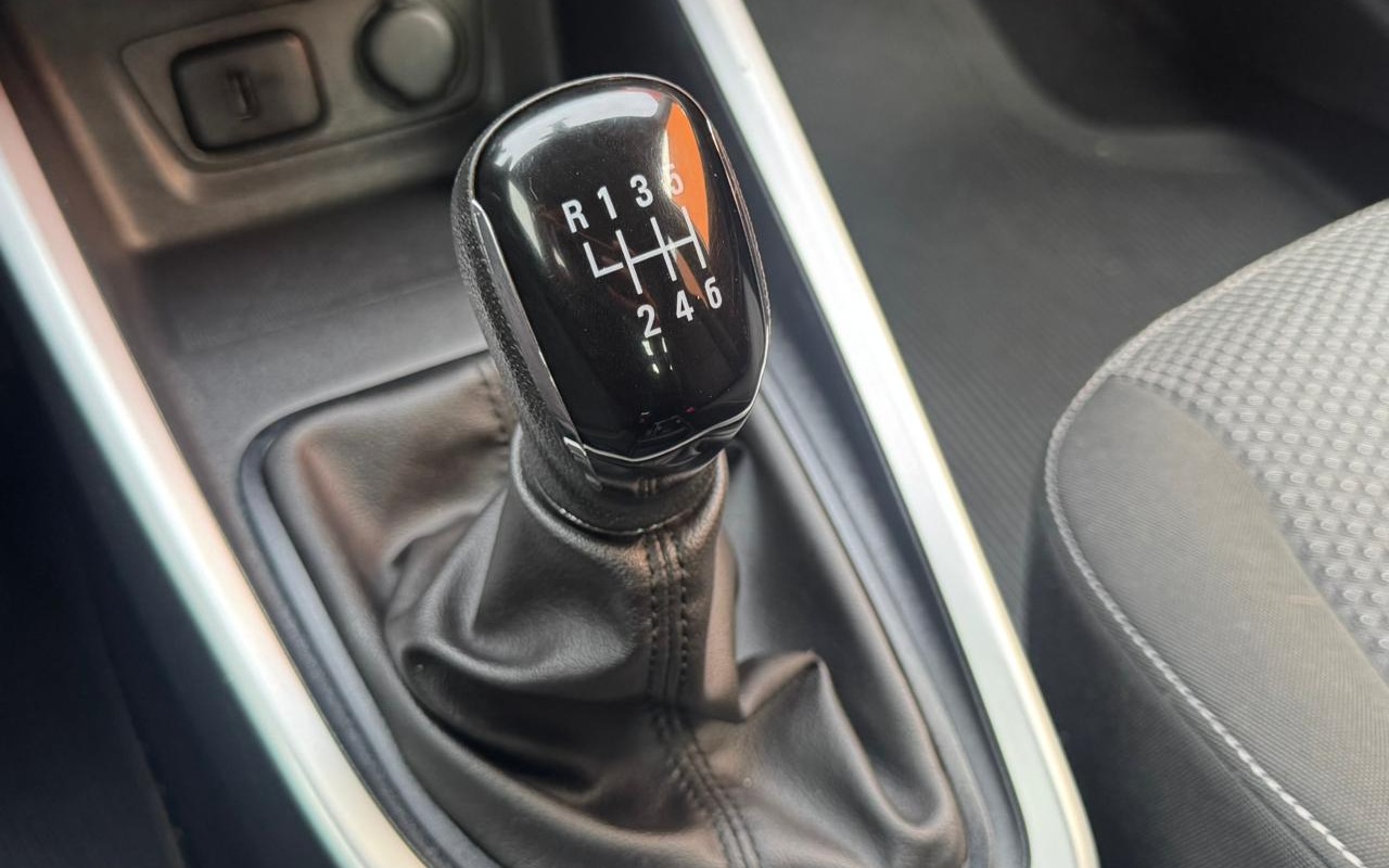 imagem-https://www.socarrao.com.br/sc-vehicle-images-prod/2400527/1782926318449-V2hhdHNBcHAgSW1hZ2UgMjAyNi0wNi0zMCBhdCAxNi4yOS40OCAoMSkuanBlZw.jpeg
