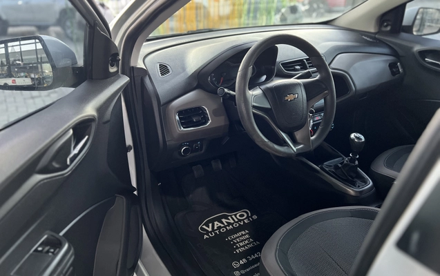 imagem-https://www.socarrao.com.br/sc-vehicle-images-prod/2400537/1784636613547-003_98013faf51186317739ac04c593c7873.jpeg