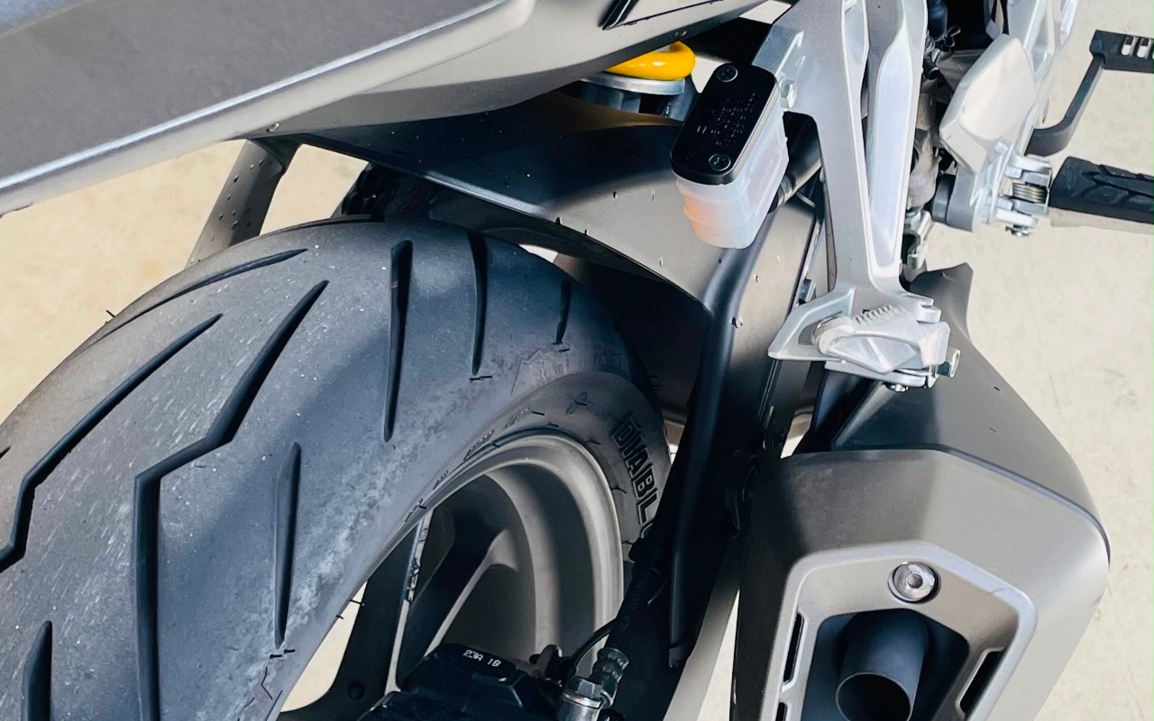 imagem-https://www.socarrao.com.br/sc-vehicle-images-prod/2400919/1782927601574-ZGJkMGYyZmYtNDg4NS00NTdkLTg4YTktYTMwNTM0NjlhOTRmLkpQRw.JPG