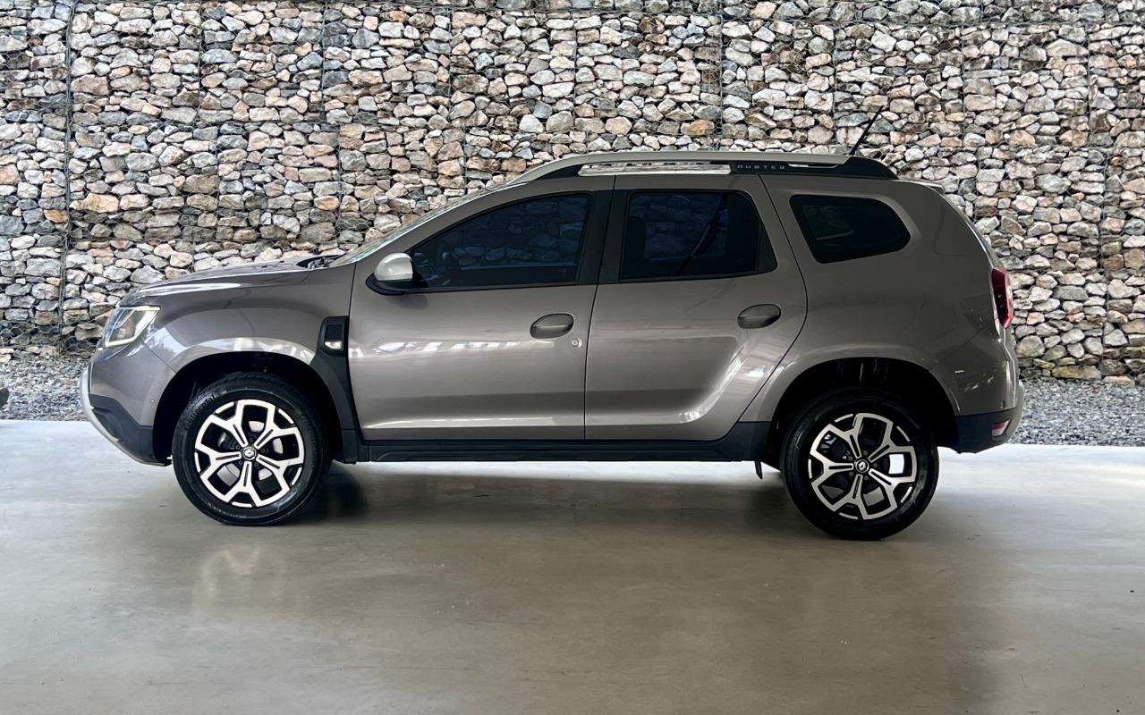 imagem-https://www.socarrao.com.br/sc-vehicle-images-prod/2401049/1782928239108-SU1HXzA2OTUuanBn.jpg