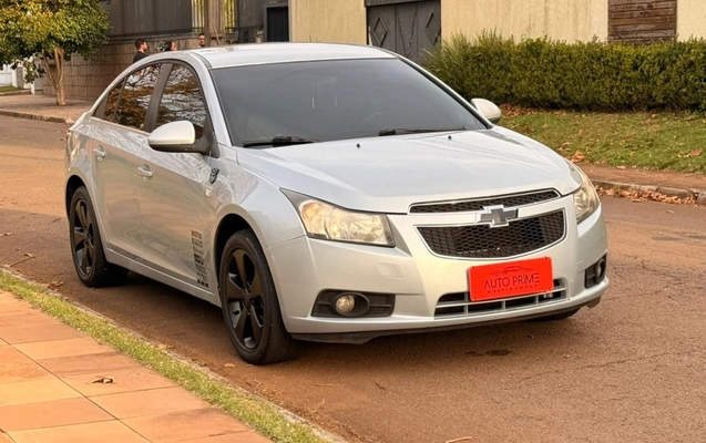 imagem-https://www.socarrao.com.br/sc-vehicle-images-prod/2401071/1782928305169-6_045531.jpg
