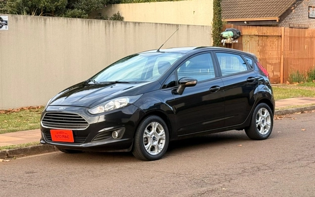 imagem-https://www.socarrao.com.br/sc-vehicle-images-prod/2401073/1782928322233-1_092220.jpg