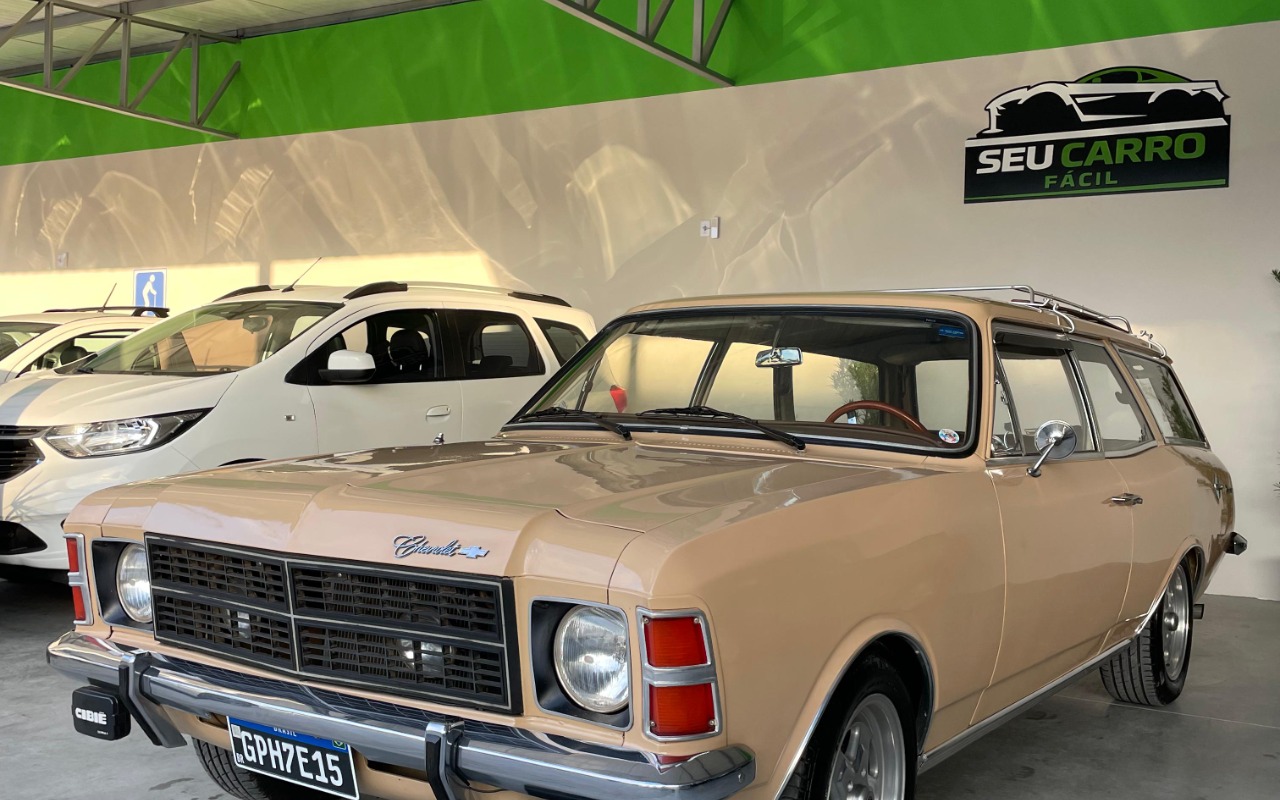 imagem-https://www.socarrao.com.br/sc-vehicle-images-prod/2401107/1782928551090-SU1HLTIwMjYwNDIwLVdBMDA4Ny5qcGc.jpg