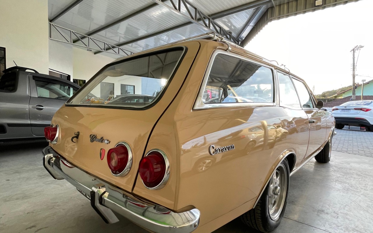 imagem-https://www.socarrao.com.br/sc-vehicle-images-prod/2401107/1782928551658-SU1HLTIwMjYwNDIwLVdBMDA4Mi5qcGc.jpg