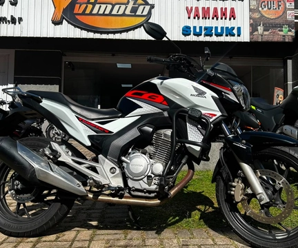Honda CB 250 TWISTER/FLEXONE 2019 Branco — foto 1 de 3