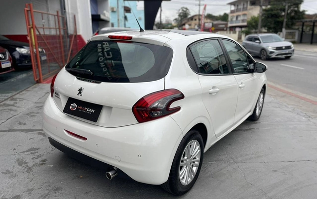 imagem-https://www.socarrao.com.br/sc-vehicle-images-prod/2401418/1786666462179-eb81c3987d8e4296ab374cc70fe93d73_1782929626718.jpg