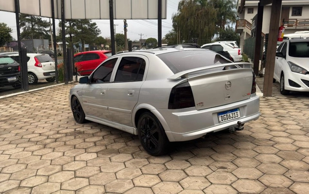 imagem-https://www.socarrao.com.br/sc-vehicle-images-prod/2401420/1784824782308-7BVYnRFzgFnrmoWLgRbTS4BJi97b6B7P.jpg