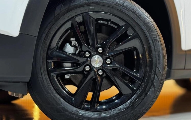 imagem-https://www.socarrao.com.br/sc-vehicle-images-prod/2401572/1787926970791-8214042_3_B_b9b97ff5b7.jpeg
