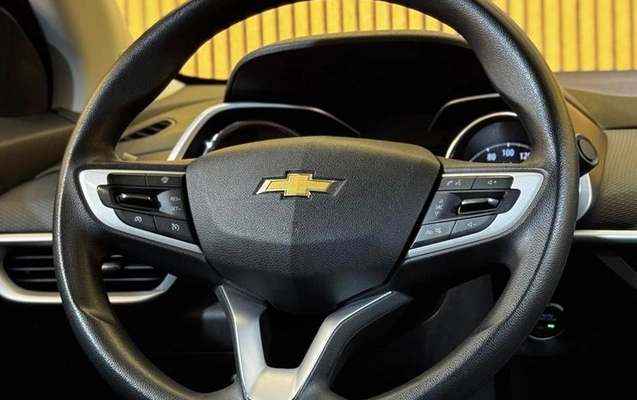 imagem-https://www.socarrao.com.br/sc-vehicle-images-prod/2401572/1787926970815-8214042_17_B_942595bcb7.jpeg