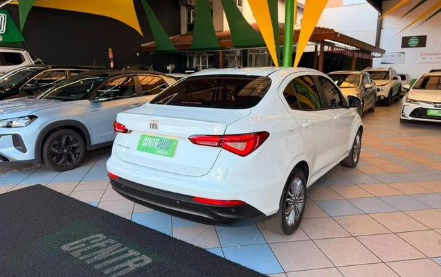 imagem-https://www.socarrao.com.br/sc-vehicle-images-prod/2401642/1789669817508-8238314_0_B_c6ab3e3630.jpeg
