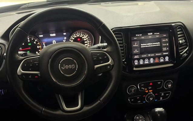 imagem-https://www.socarrao.com.br/sc-vehicle-images-prod/2401645/1788435978856-8236576_17_B_bbaabbf594.jpeg