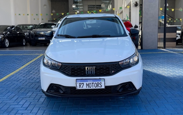 imagem-https://www.socarrao.com.br/sc-vehicle-images-prod/2401648/1782930681549-1_033105.jpg