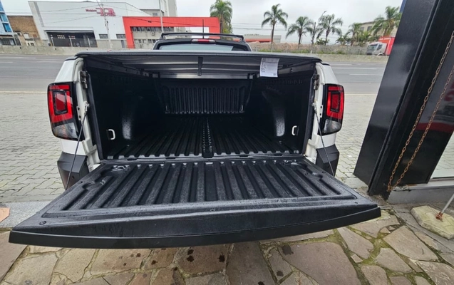 imagem-https://www.socarrao.com.br/sc-vehicle-images-prod/2401818/1782931064395-MDE0NzAzZTktNWUzOC00Y2Y5LTkwZmEtNjFiMTJiZDM1MzEyLmpwZw.jpg
