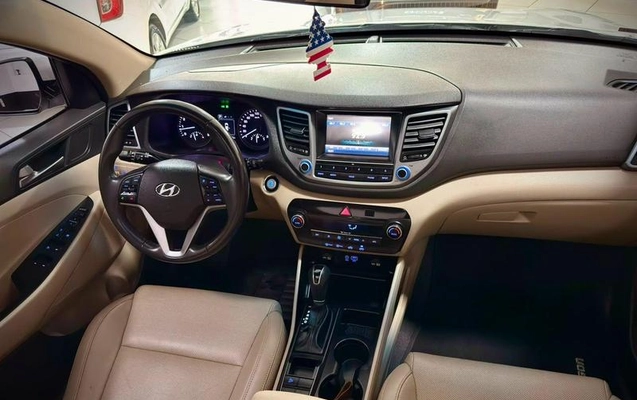 imagem-https://www.socarrao.com.br/sc-vehicle-images-prod/2402157/1788467921300-8239506_9_B_cca2e1b83a.jpeg