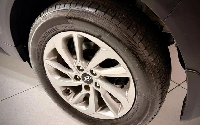 imagem-https://www.socarrao.com.br/sc-vehicle-images-prod/2402157/1788467921305-8239506_1_B_21852972ee.jpeg