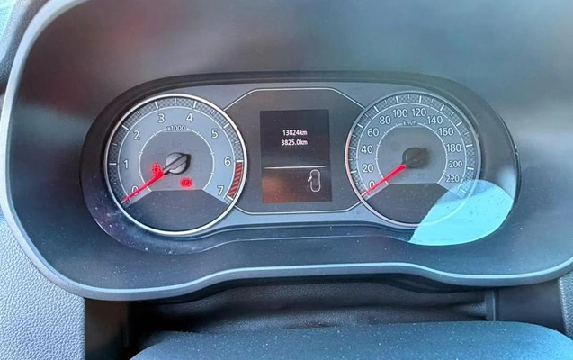 imagem-https://www.socarrao.com.br/sc-vehicle-images-prod/2402820/1782934833419-8239699_3_B_188d529764.jpeg