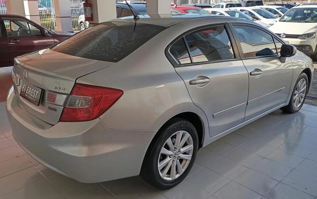 imagem-https://www.socarrao.com.br/sc-vehicle-images-prod/2402837/1788438660381-8237408_0_B_7c5c674a90.jpeg