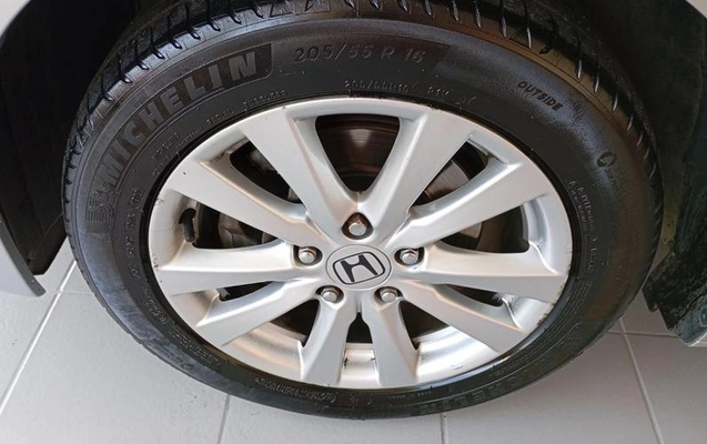 imagem-https://www.socarrao.com.br/sc-vehicle-images-prod/2402837/1788438660401-8237408_11_B_c796129bea.jpeg