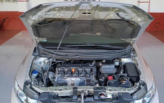 imagem-https://www.socarrao.com.br/sc-vehicle-images-prod/2402837/1788438660402-8237408_12_B_624425c2e9.jpeg