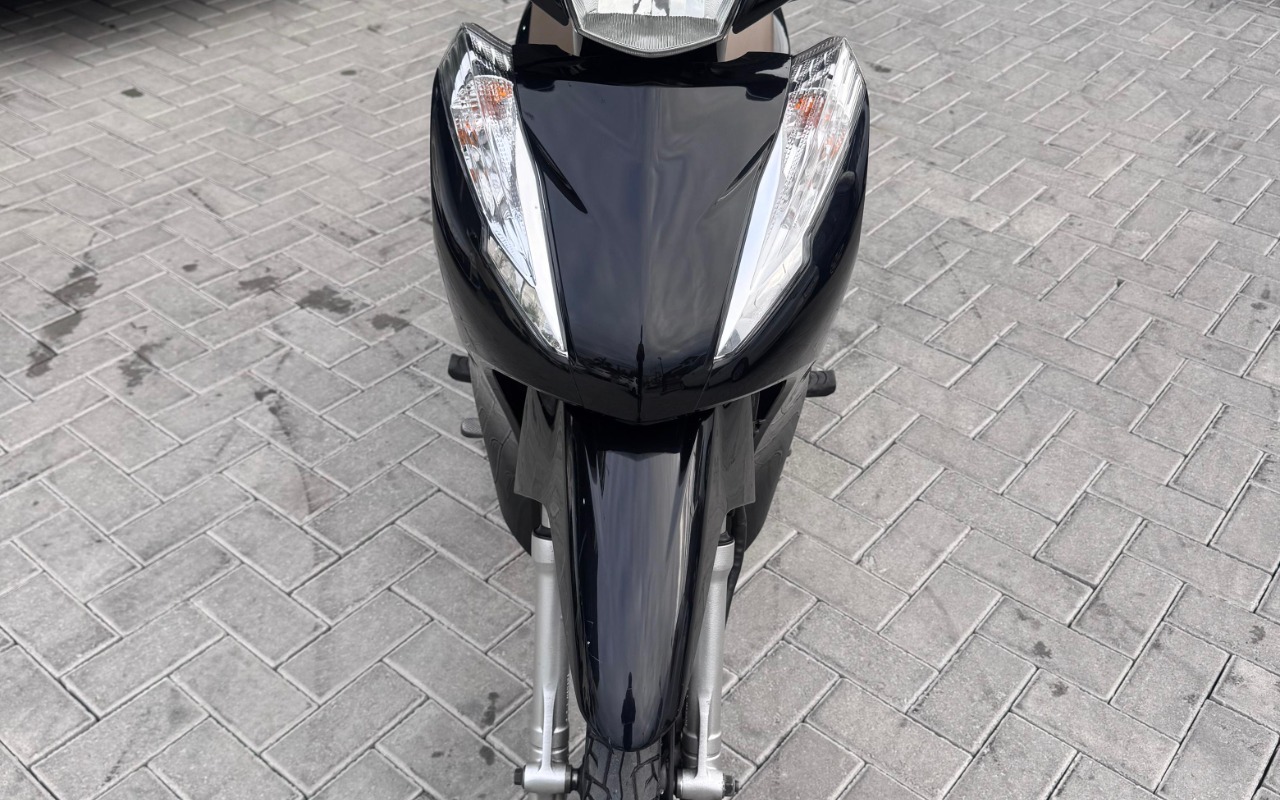 imagem-https://www.socarrao.com.br/sc-vehicle-images-prod/2402865/1782935109791-SU1HLTIwMjYwNjI5LVdBMDA5My5qcGc.jpg