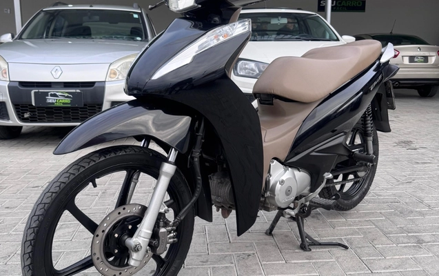imagem-https://www.socarrao.com.br/sc-vehicle-images-prod/2402865/1782935110873-SU1HLTIwMjYwNjI5LVdBMDA4OS5qcGc.jpg