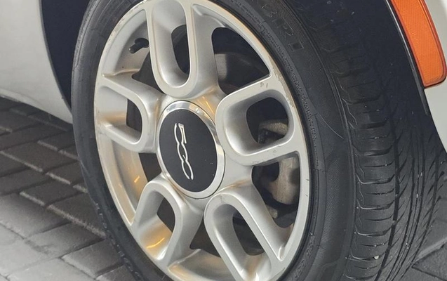 imagem-https://www.socarrao.com.br/sc-vehicle-images-prod/2402892/1789140488717-8125503_8_B_86aa80db4c.jpeg