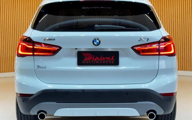 imagem-https://www.socarrao.com.br/sc-vehicle-images-prod/2402906/1787926976786-8188195_6_B_e5aae6cde7.jpeg