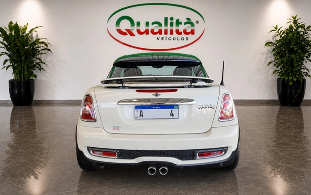 imagem-https://www.socarrao.com.br/sc-vehicle-images-prod/2403386/1788380570244-MDgucG5n.png