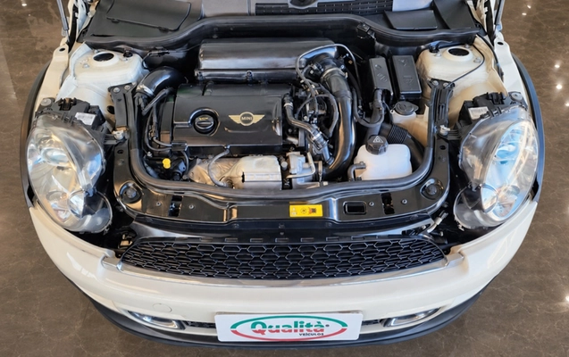 imagem-https://www.socarrao.com.br/sc-vehicle-images-prod/2403386/1788380570791-MTQucG5n.png