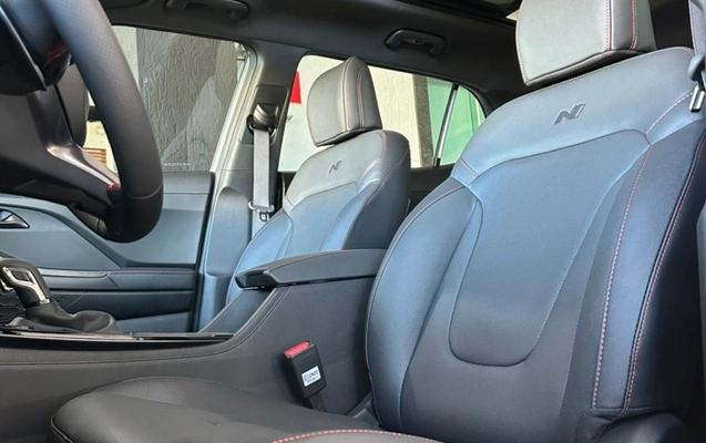 imagem-https://www.socarrao.com.br/sc-vehicle-images-prod/2403387/1782936691230-V2hhdHNBcHAgSW1hZ2UgMjAyNi0wNy0wMSBhdCAxNi40MC40Mi5qcGVn.jpeg