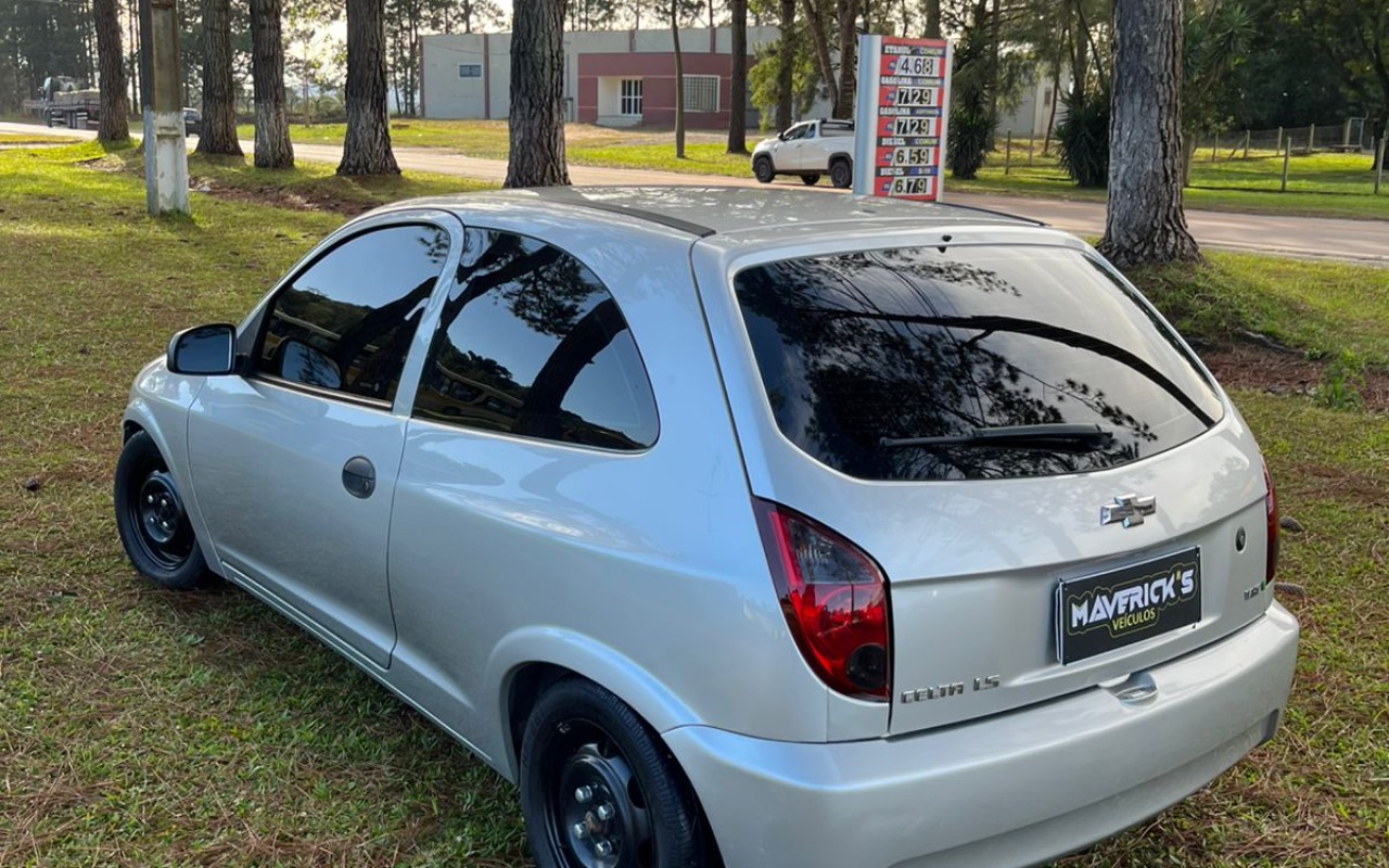 imagem-https://www.socarrao.com.br/sc-vehicle-images-prod/2403406/1782936764082-NzAzZWJiMTMtOGU1YS00YjI4LWI3ZWItZDdhMjBjMDkyNDc4LmpmaWY.jfif