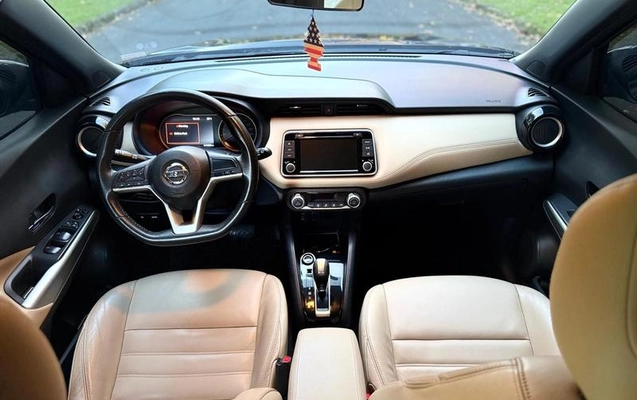 imagem-https://www.socarrao.com.br/sc-vehicle-images-prod/2403411/1785164227681-8196346_13_B_00ab63c581.jpeg