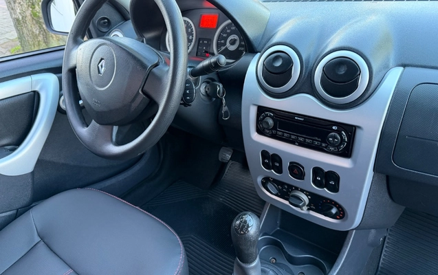imagem-https://www.socarrao.com.br/sc-vehicle-images-prod/2403458/1786540733624-gb-f9ab73a.jpeg