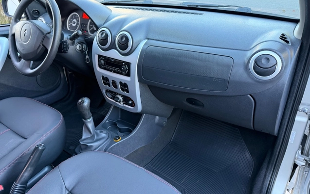 imagem-https://www.socarrao.com.br/sc-vehicle-images-prod/2403458/1786540733625-gb-6725045.jpeg
