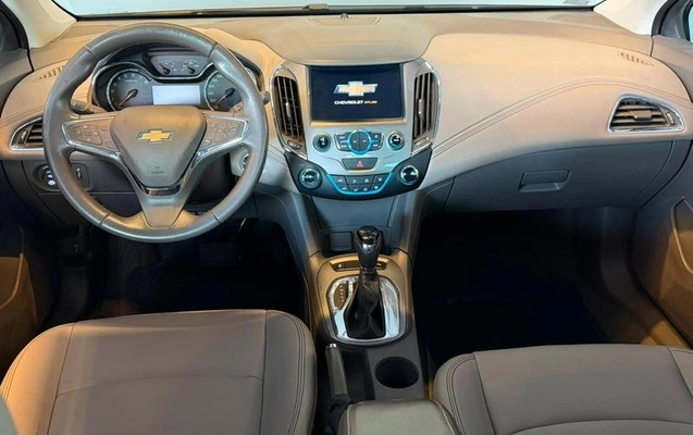 imagem-https://www.socarrao.com.br/sc-vehicle-images-prod/2403718/1784661659729-8240156_14_B_8c1749467c.jpeg
