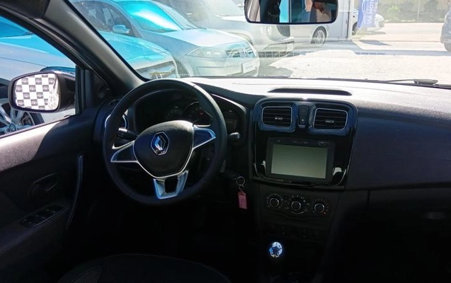 imagem-https://www.socarrao.com.br/sc-vehicle-images-prod/2403821/1784138170753-8240144_14_B_b08e5ce283.jpeg