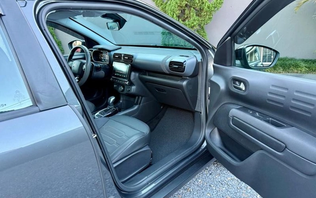 imagem-https://www.socarrao.com.br/sc-vehicle-images-prod/2403898/1785766777612-8239116_14_B_38304bdfab.jpeg