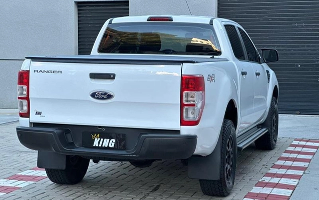 imagem-https://www.socarrao.com.br/sc-vehicle-images-prod/2403922/1785337067980-8240107_3_B_e4c2b14d24.jpeg