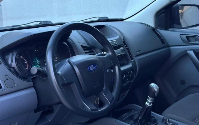 imagem-https://www.socarrao.com.br/sc-vehicle-images-prod/2403922/1785337067989-8240107_12_B_270ddfbd9e.jpeg