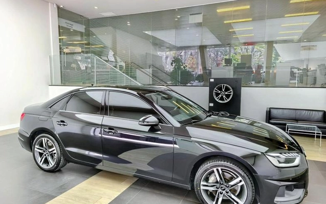 imagem-https://www.socarrao.com.br/sc-vehicle-images-prod/2403992/1788541023228-8239064_13_B_74fc22172e.jpeg