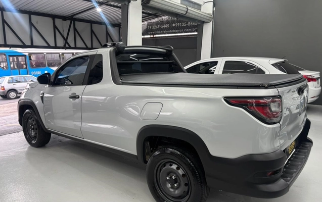 imagem-https://www.socarrao.com.br/sc-vehicle-images-prod/2404160/1782939689943-1_051805.jpg