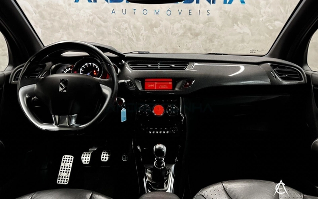 imagem-https://www.socarrao.com.br/sc-vehicle-images-prod/2404224/1789412396327-a99d666a25354fc485ffd179f136b380_1782939811568.jpg