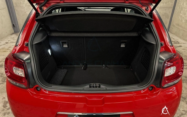 imagem-https://www.socarrao.com.br/sc-vehicle-images-prod/2404224/1789412396334-3f4b79eca8914f2f839341a10d921b6d_1782939819288.jpg