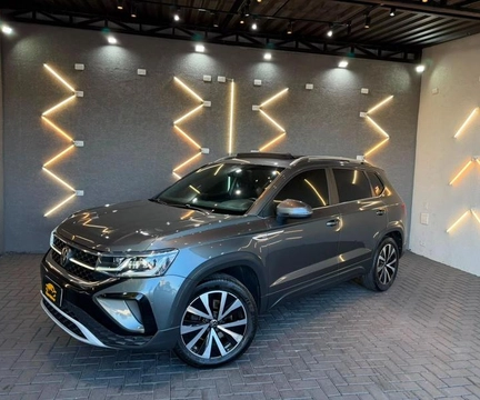 Volkswagen Taos 2022 Cinza — foto 1 de 3