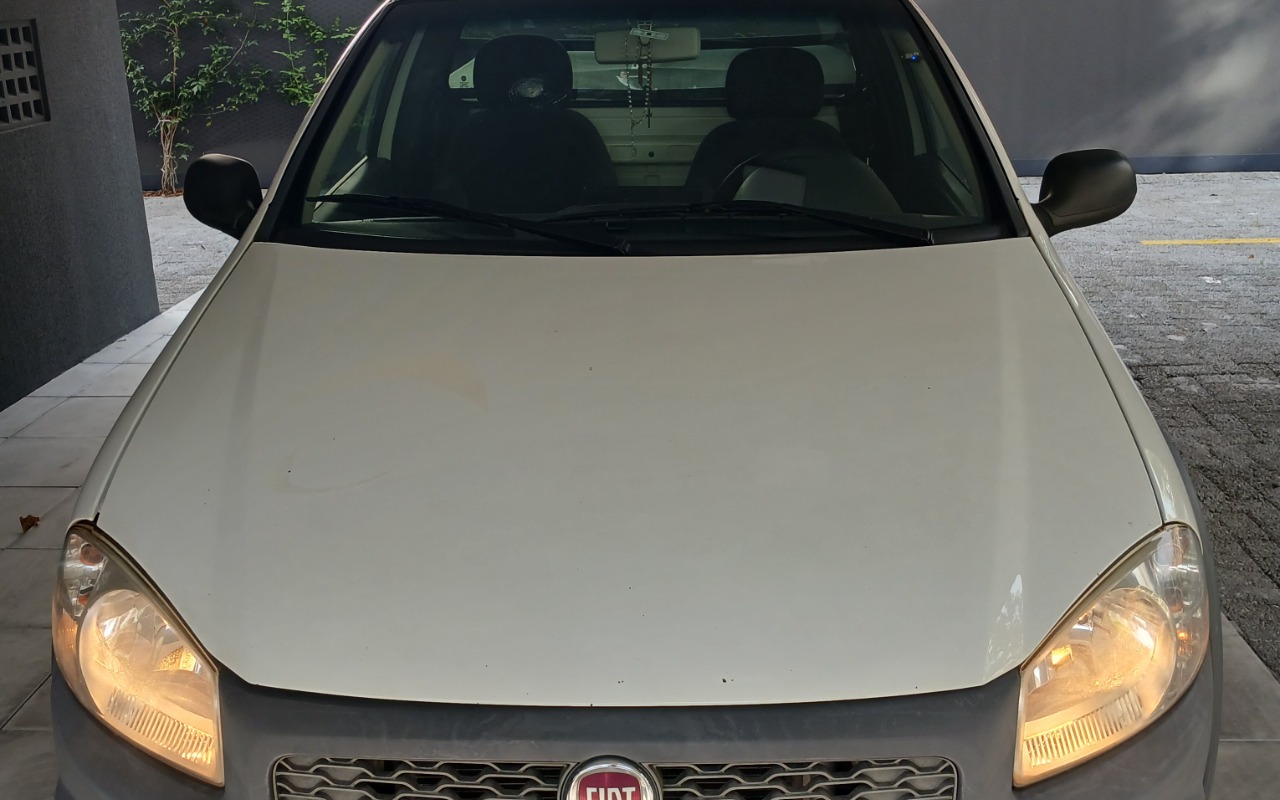 Fiat Strada 2016 Branco — foto 1 de 3