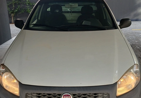 Fiat Strada 2016 Branco — foto 1 de 3
