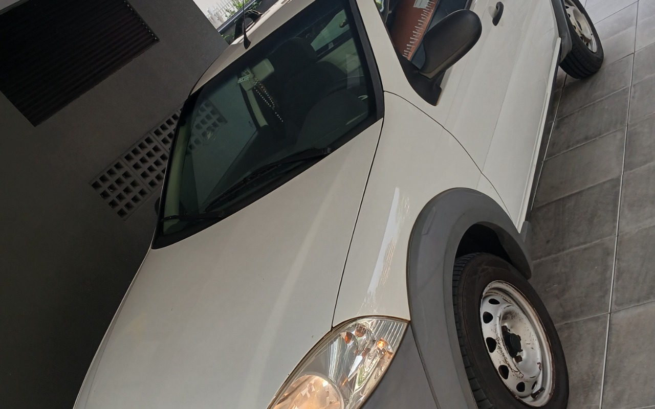 imagem-https://www.socarrao.com.br/sc-vehicle-images-prod/2405491/1782946986990-MjAyNjA0MjNfMDg0NzQ1LmpwZw.jpg