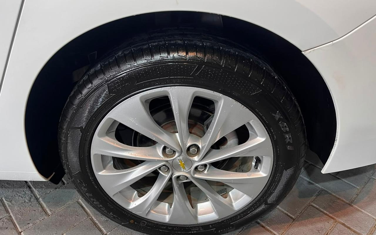 imagem-https://www.socarrao.com.br/sc-vehicle-images-prod/24060/1780405997470-MTIuanBlZw.jpeg
